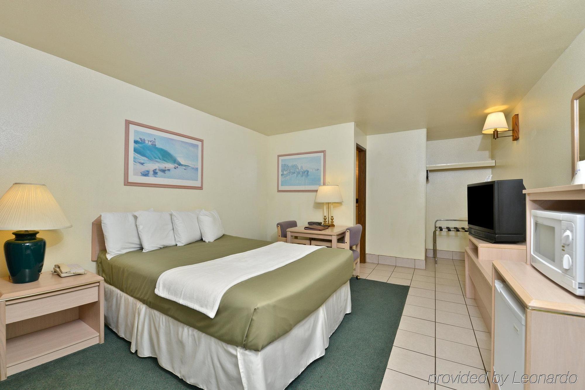 Newport Coast Inn Phòng bức ảnh