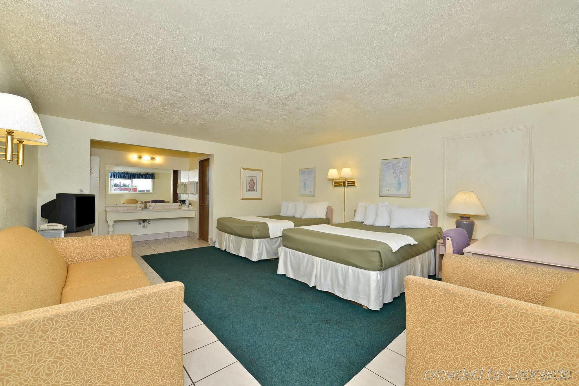 Newport Coast Inn Phòng bức ảnh
