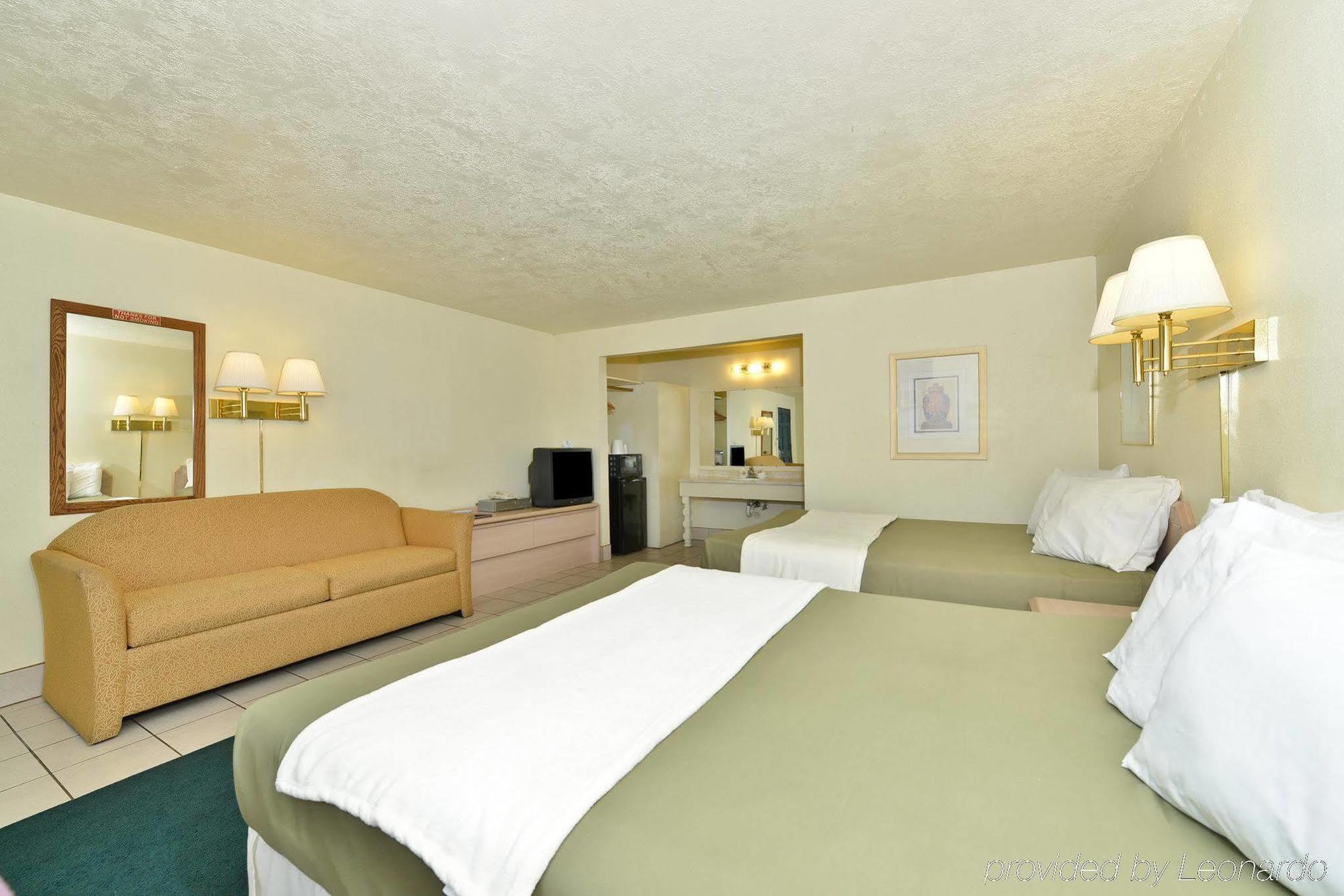 Newport Coast Inn Phòng bức ảnh